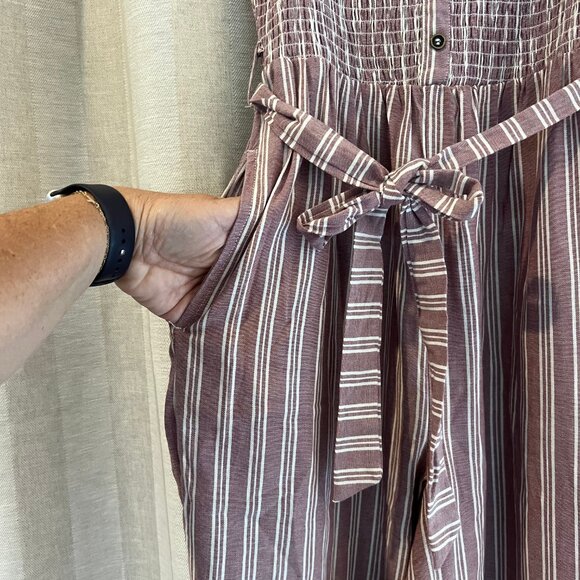 NWOT, Altar'd State Women's Purply/Mauve Striped Jumpsuit, Size Medium - Picture 4 of 13
